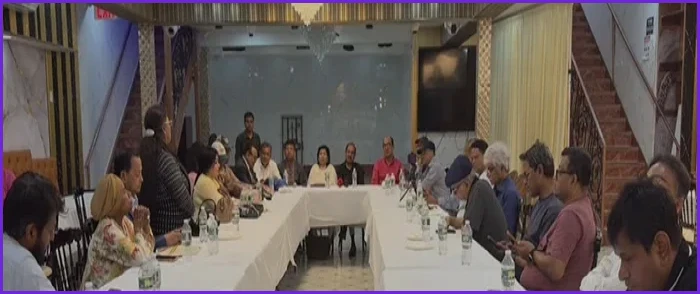 নিউ ইয়র্কে মতিউর রহমান চৌধুরী ও মাহবুবা চৌধুরীকে ঘিরে সাংবাদিকদের মিলনমেলা