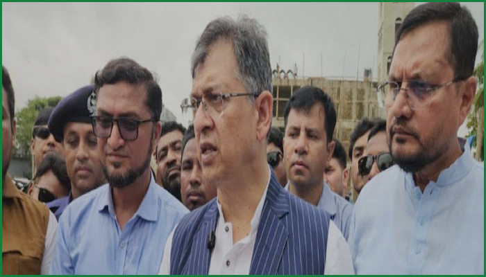 বন্যা ও জলোচ্ছ্বাস মোকাবিলায় দীর্ঘমেয়াদি পরিকল্পনা নিচ্ছে সরকার