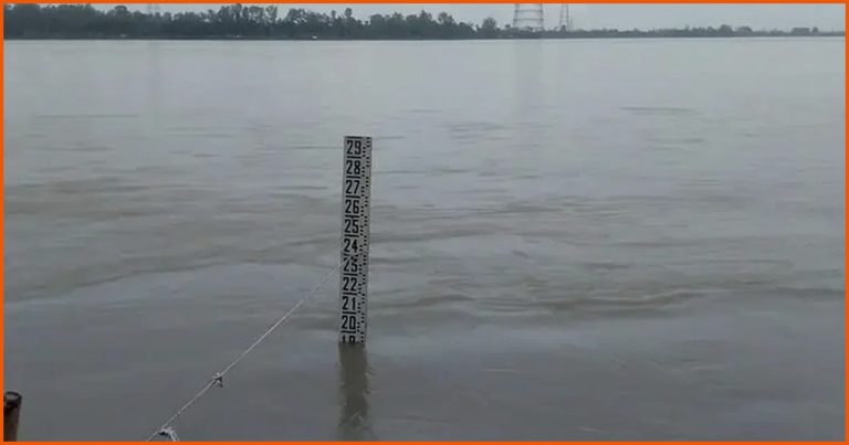 বিপৎসীমার এক সেন্টিমিটার নিচে তিস্তার পানি, বাড়ছে আতঙ্ক