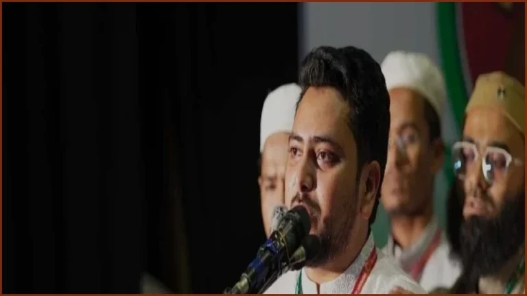 মাদ্রাসা শিক্ষার্থীদের আত্মত্যাগের রাষ্ট্রীয় স্বীকৃতির দাবি নাহিদ ইসলামের
