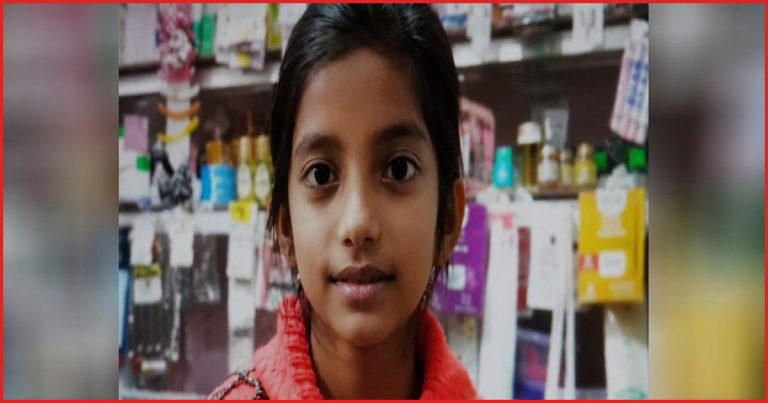 শাহরাস্তিতে দোকানে ঢুকে পড়া অটোরিকশার ধাক্কায় শিশুর মৃত্যু