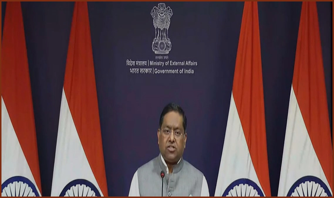 শেখ হাসিনাকে প্রত্যর্পণের অনুরোধ খতিয়ে দেখা হচ্ছে: রণধীর জয়সোয়াল